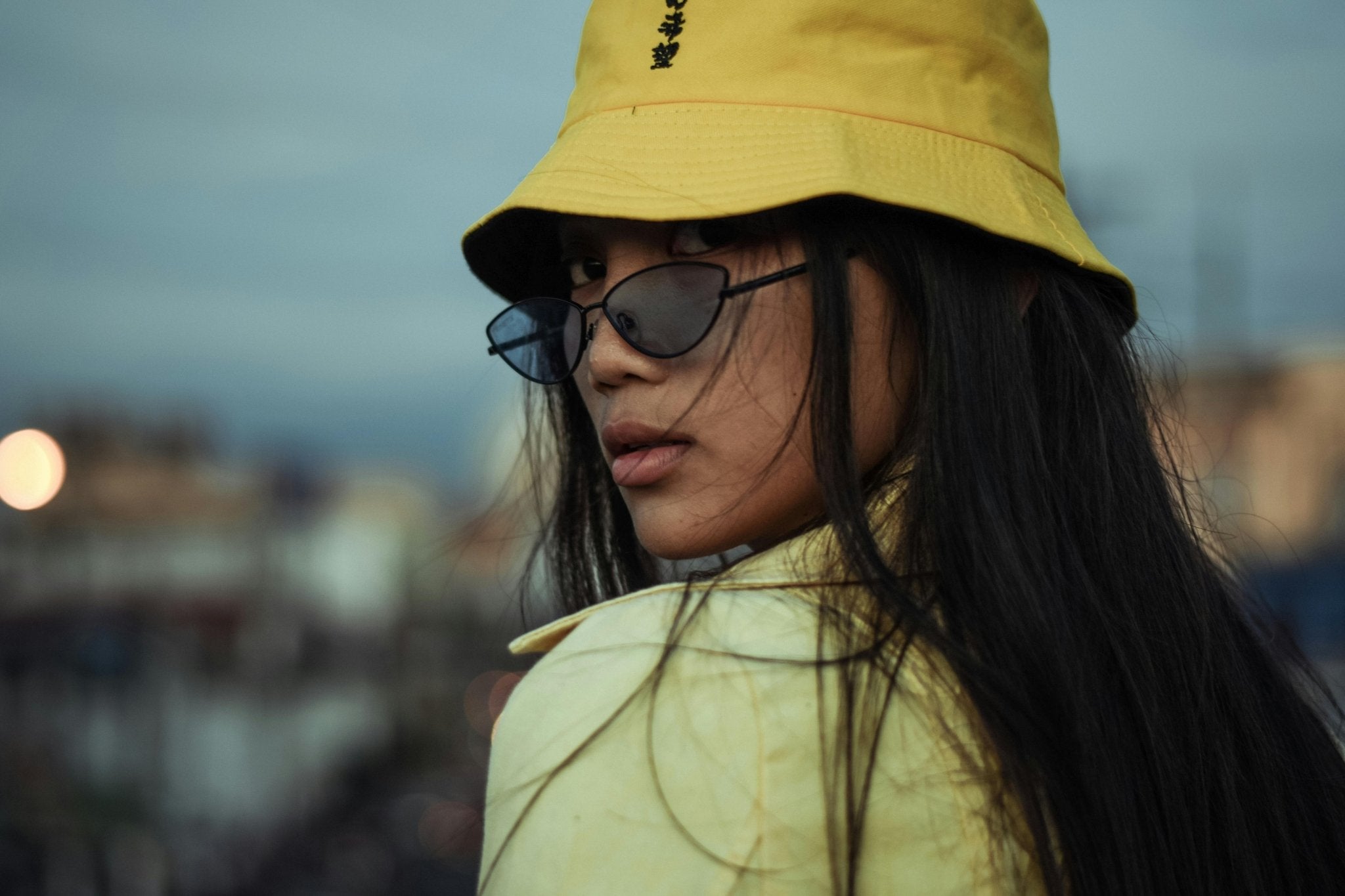 Women - Monterri Fashion