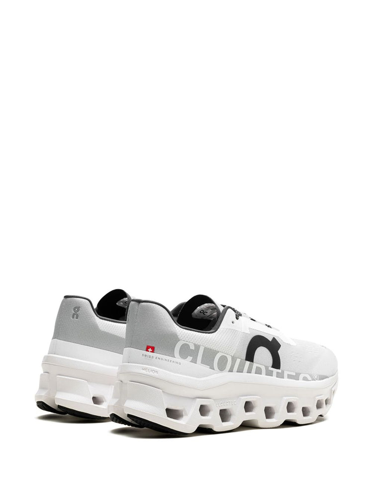 ON  Running Cloudmonster sneakers